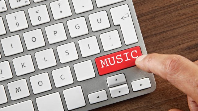 Music Marketing & The Strategies To Follow [2022]